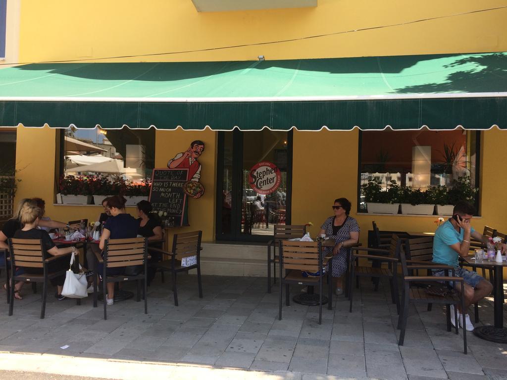 Stephen Center B&B Tiranë Luaran gambar